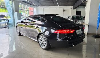 Jaguar XF R Sport full