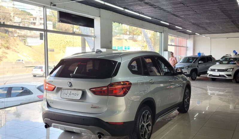 BMW X1 XDrive Active full