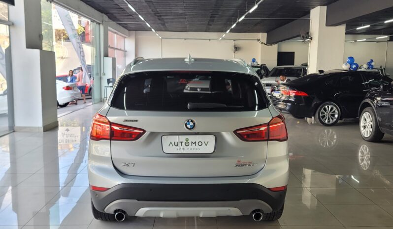 BMW X1 XDrive Active full