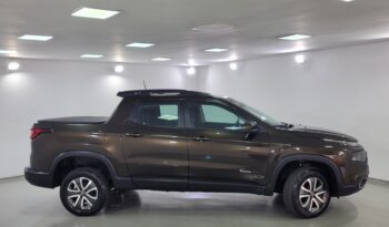 Fiat Toro Freedom 1.8 at full