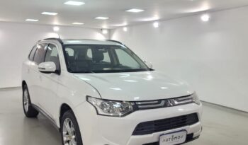 Mitsubishi Outlander 2.0 full