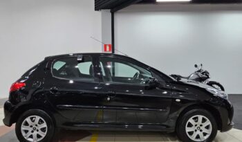 Peugeot 207 1.4 XR full