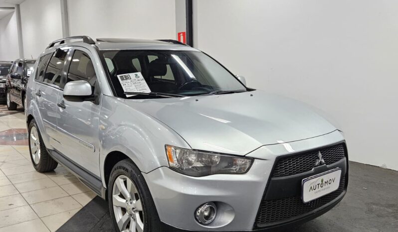 Mitsubishi Outlander 2.0 full