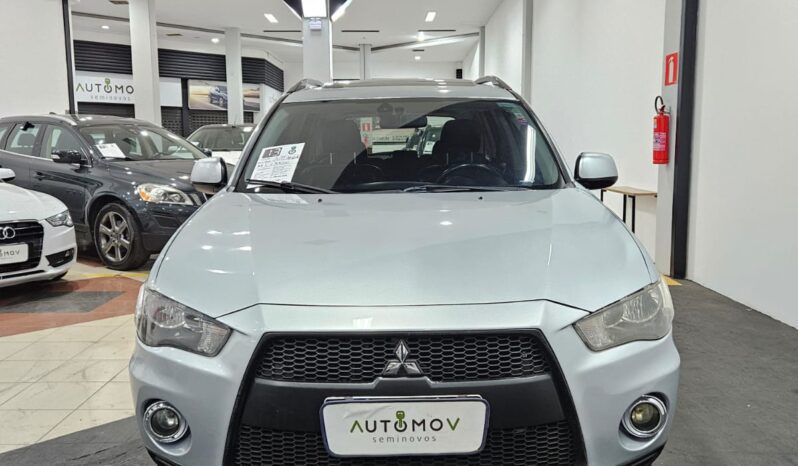 Mitsubishi Outlander 2.0 full
