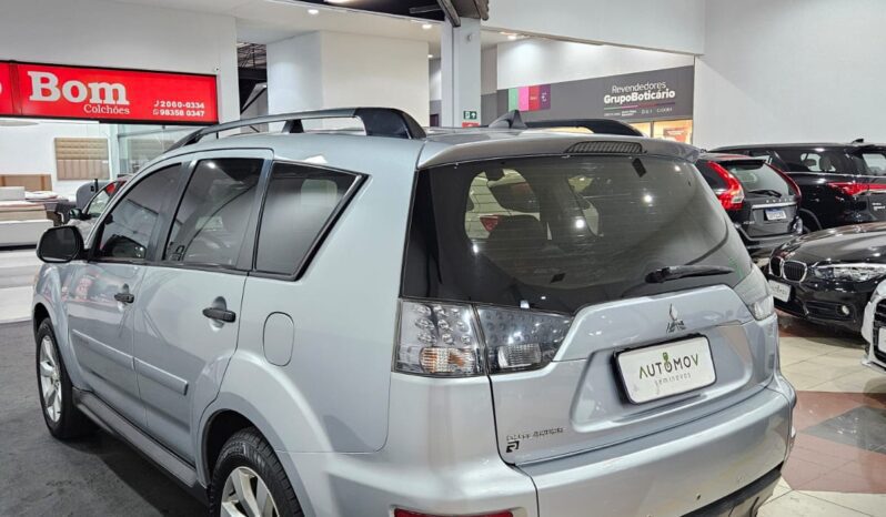 Mitsubishi Outlander 2.0 full