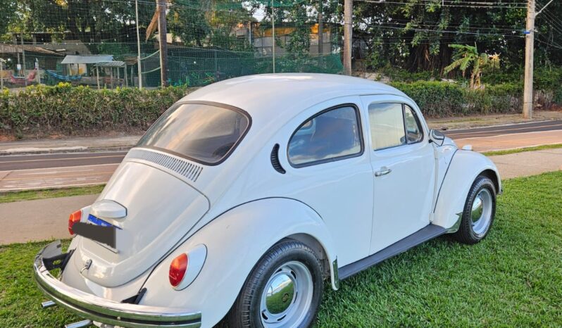 VW Fusca 1300 full