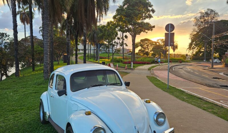 VW Fusca 1300 full