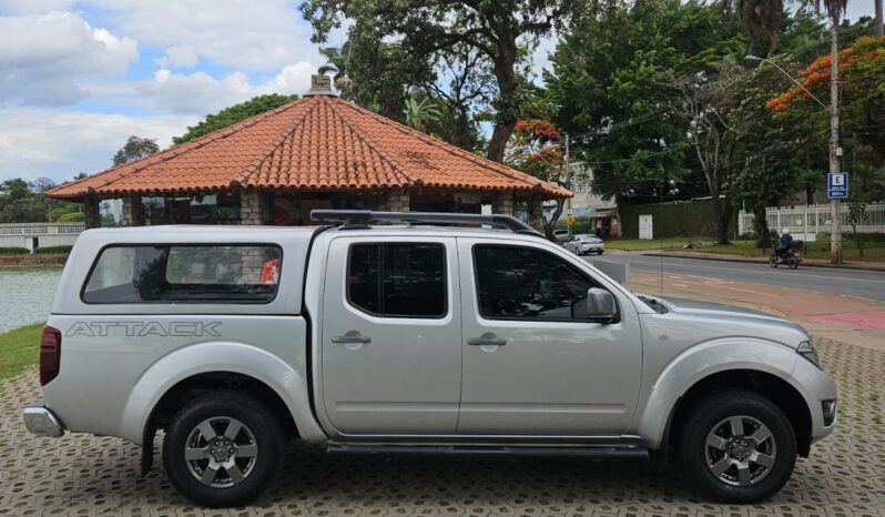 Nissan Frontier SV Atack 4×4 full