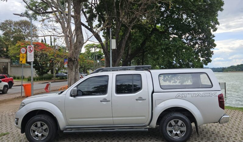 Nissan Frontier SV Atack 4×4 full