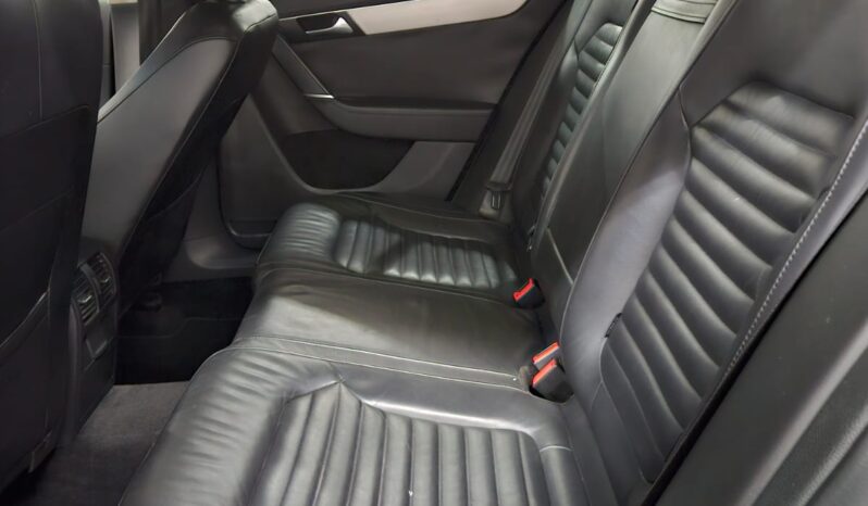 VW Passat 2.0 TSI full