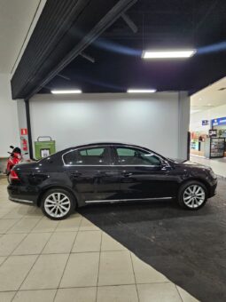 VW Passat 2.0 TSI full