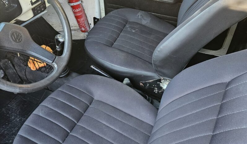 VW Fusca 1300 full