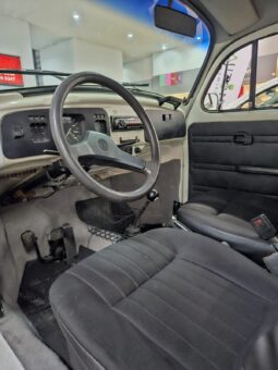 VW Fusca 1300 full
