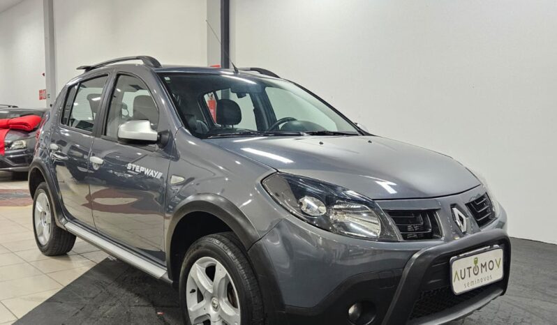 Renault Sandero 1.6 Stepway full