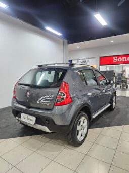 Renault Sandero 1.6 Stepway full