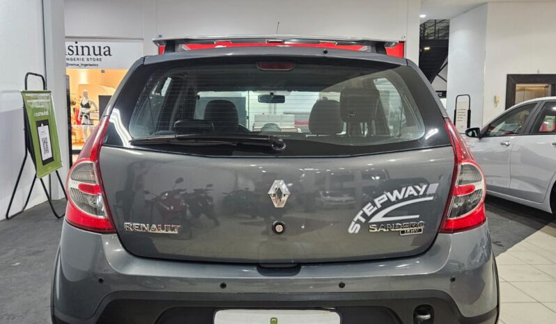 Renault Sandero 1.6 Stepway full