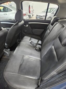 Renault Sandero 1.6 Stepway full