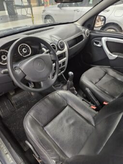 Renault Sandero 1.6 Stepway full
