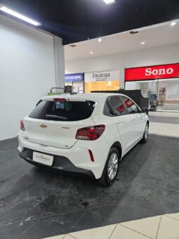 GM Onix Hatch LT Turbo full