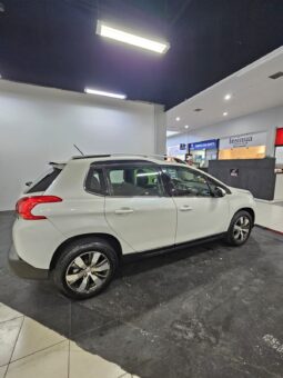Peugeot 2008 1.6 griffe full