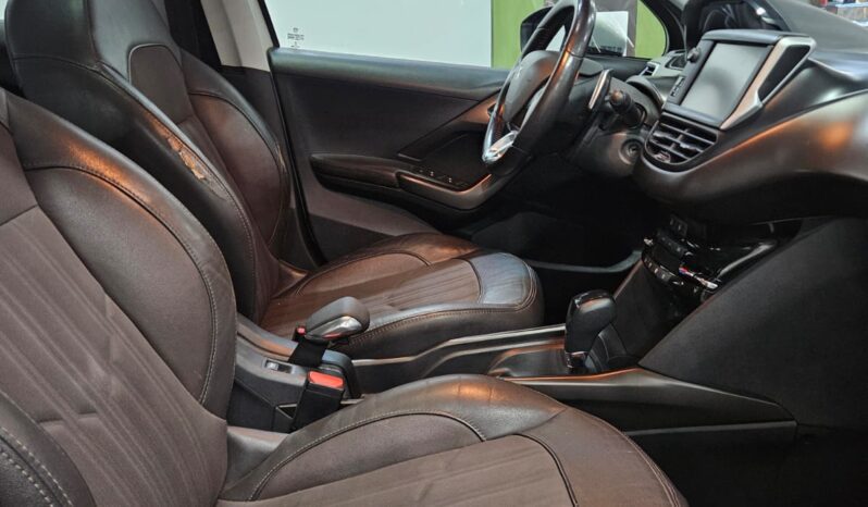 Peugeot 2008 1.6 griffe full