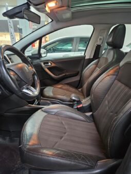 Peugeot 2008 1.6 griffe full