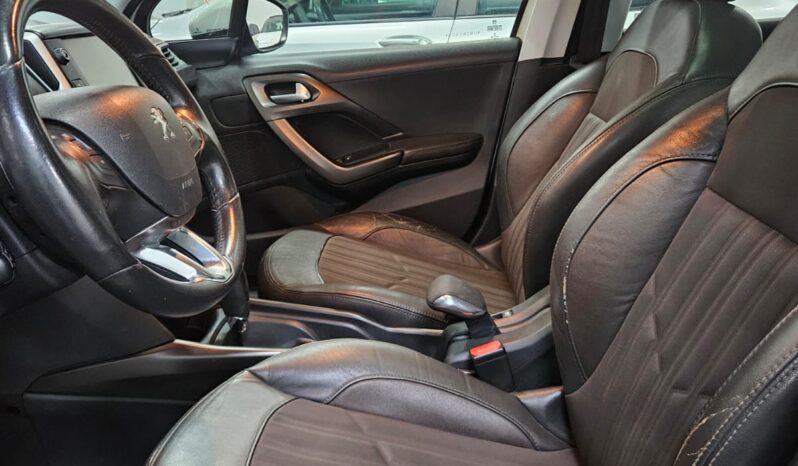 Peugeot 2008 1.6 griffe full