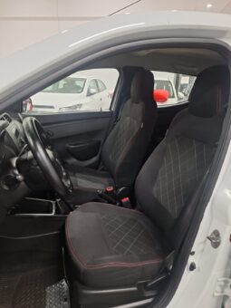 Renault Kwid Zen full