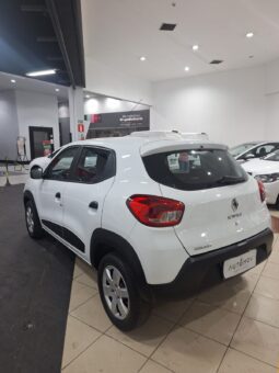 Renault Kwid Zen full