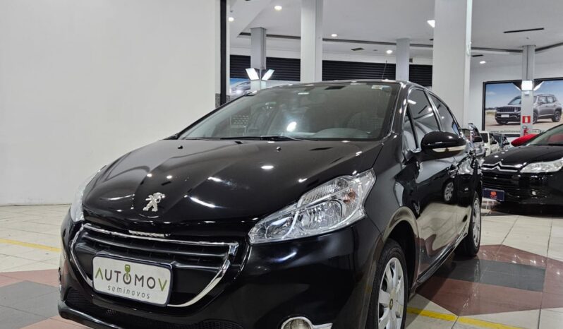 Peugeot 208 1.5 full