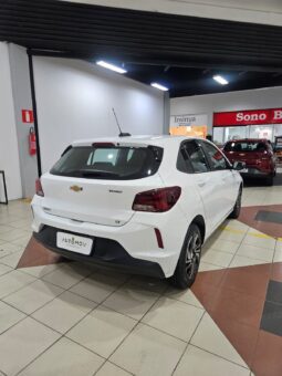 GM Onix LT Turbo full