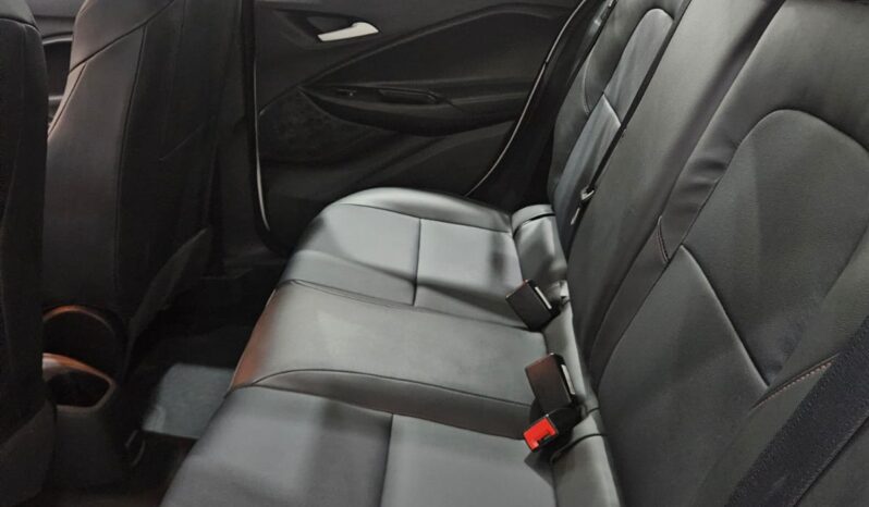 GM Onix LT Turbo full