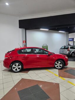 GM Cruze 1.8 LT full