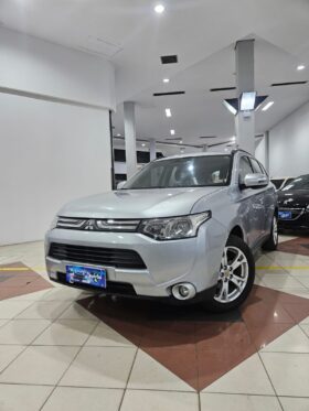Mitsubishi Outlander 2.0