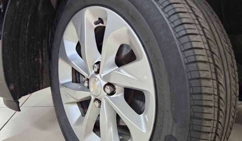 GM Onix 1.0 LT Turbo full