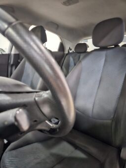 Hyundai HB20 1.0 full