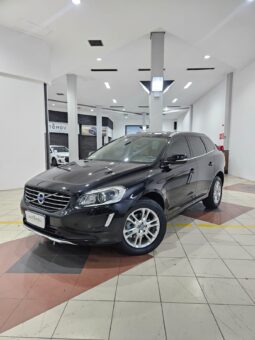 Volvo XC-60 2.0 T5