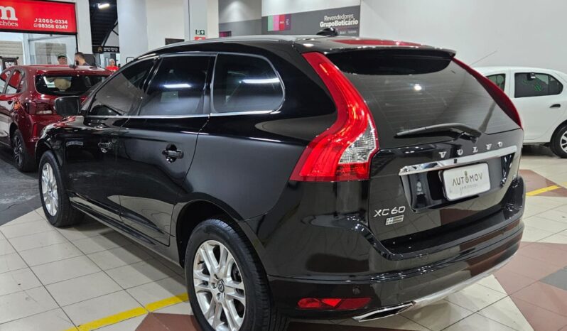 Volvo XC-60 2.0 T5 full