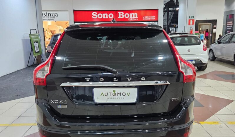 Volvo XC-60 2.0 T5 full