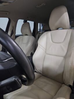 Volvo XC-60 2.0 T5 full
