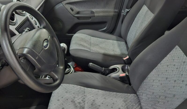 Ford Fiesta 1.0 full