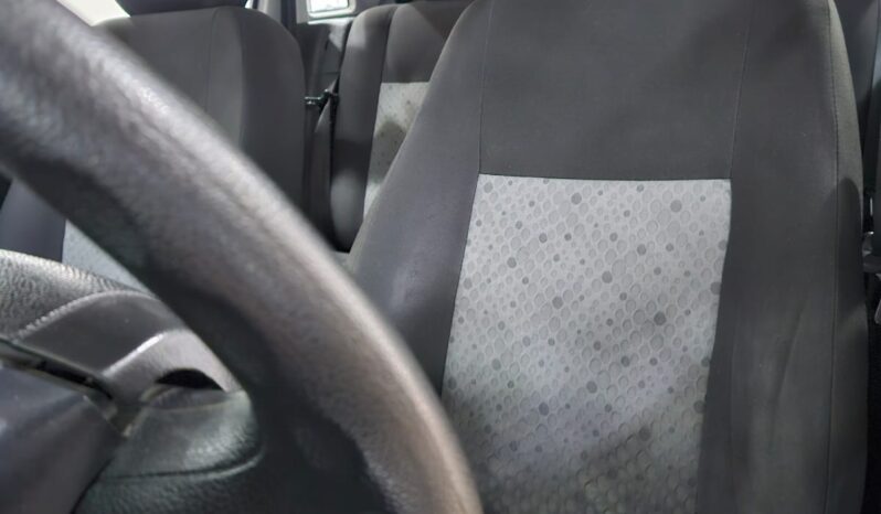 Ford Fiesta 1.0 full