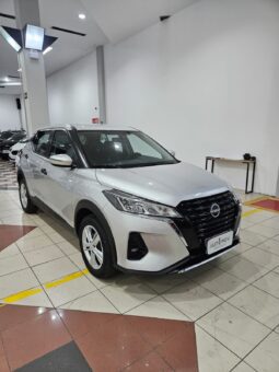 Nissan Kicks Active full