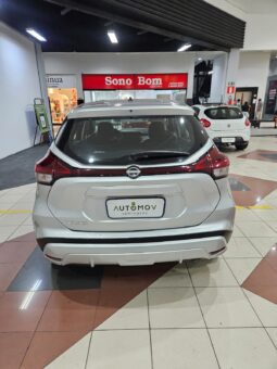 Nissan Kicks Active full