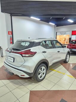 Nissan Kicks Active full