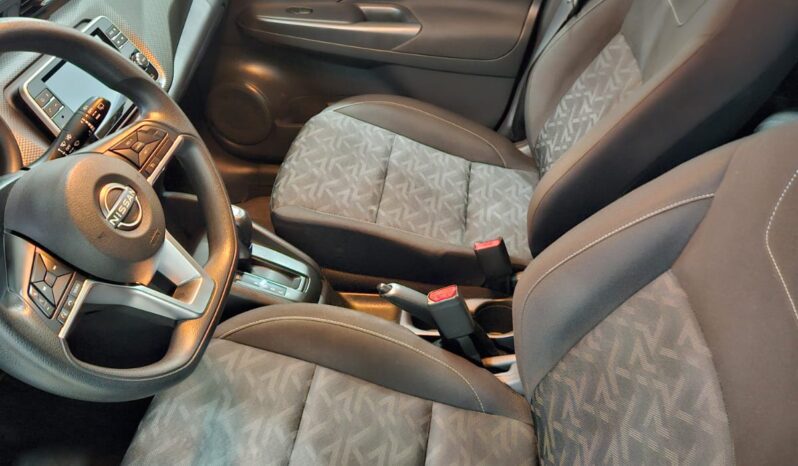 Nissan Kicks Active full