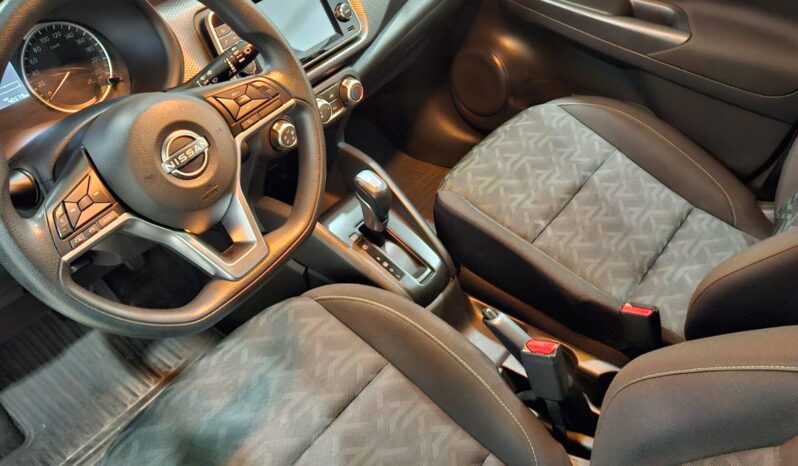 Nissan Kicks Active full