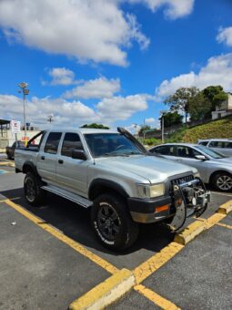 Toyota Hilux 3.0 4×4 full