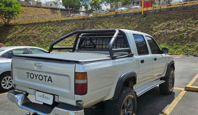 Toyota Hilux 3.0 4×4 full