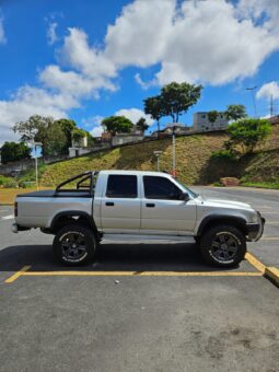 Toyota Hilux 3.0 4×4 full